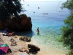 Einsame Bucht bei Podgora in Kroatien