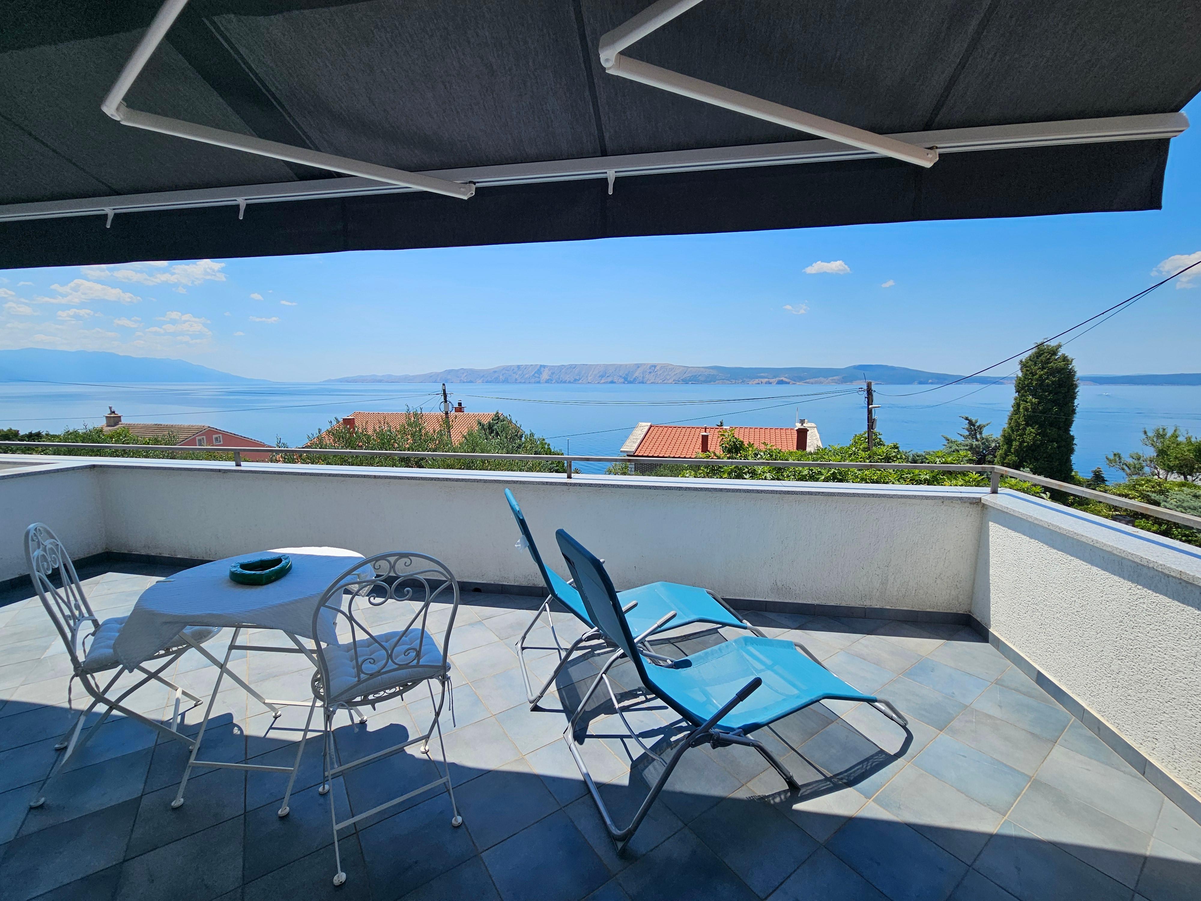 Doppelzimmer mit Bad und Terrasse nähe Meer