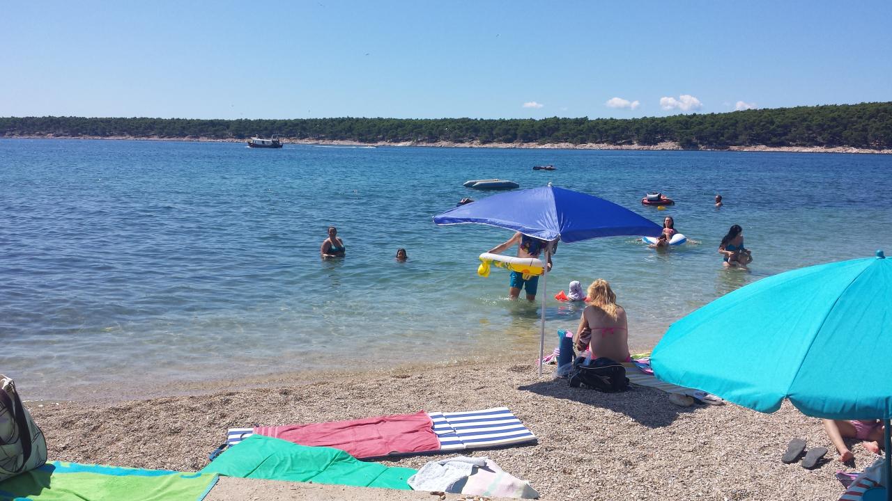 Strandnahe Urlaubsunterkunft für 4-6 Personen mit Klima & Meerblic