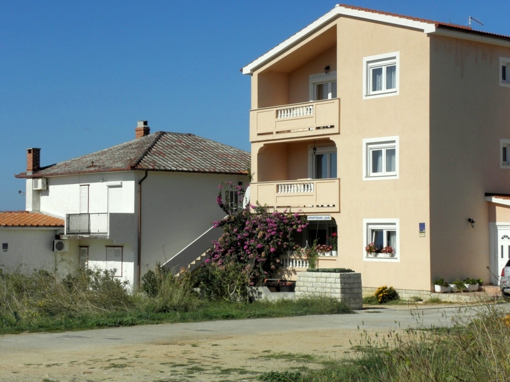 Klimatisiertes Urlaubsobjekt für 2-4 Pers - 45 m² m. Sat-Tv & Internet