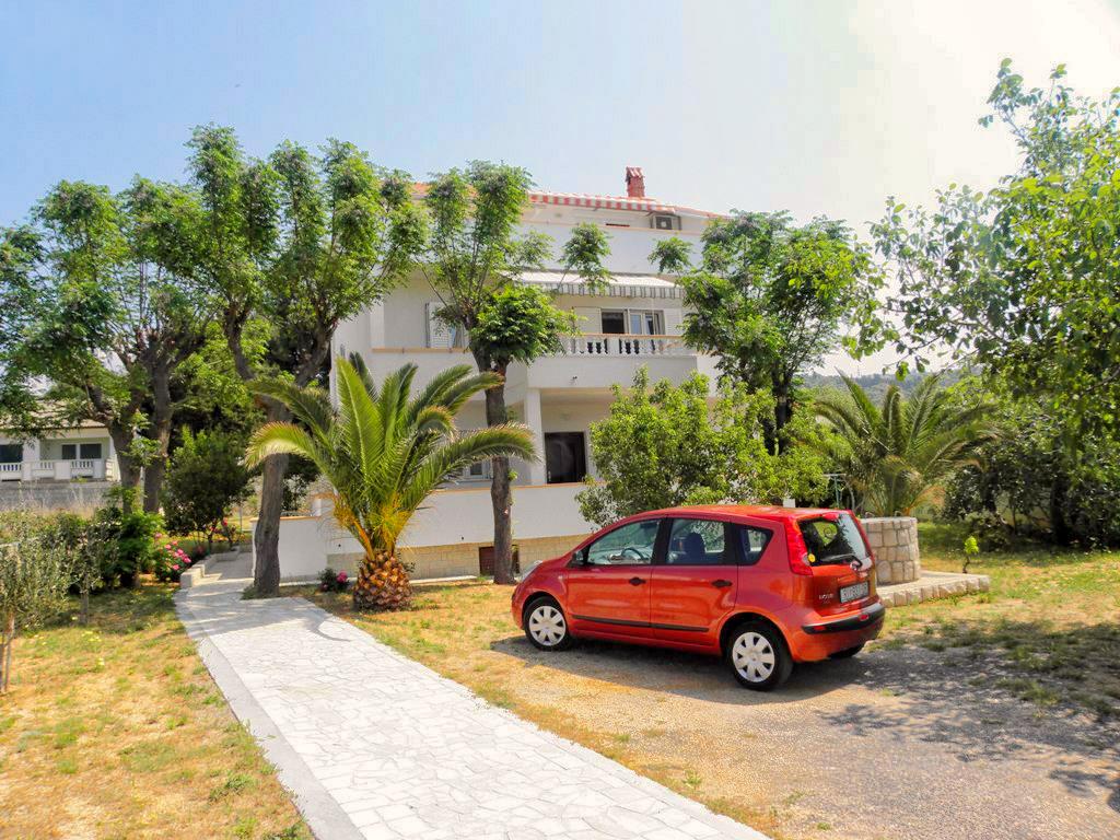 Ferienwohnung für 4-5 Personen - Klima - Garten - 30 m zum Meer