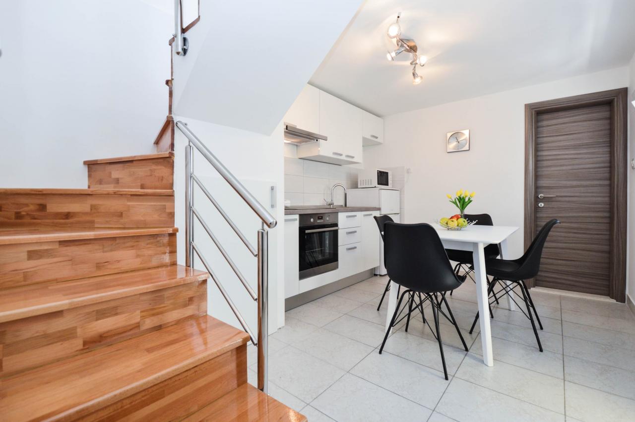 Für Familien - Haus für 4-5 Pers. mit Klima, Sat-Tv und Grill