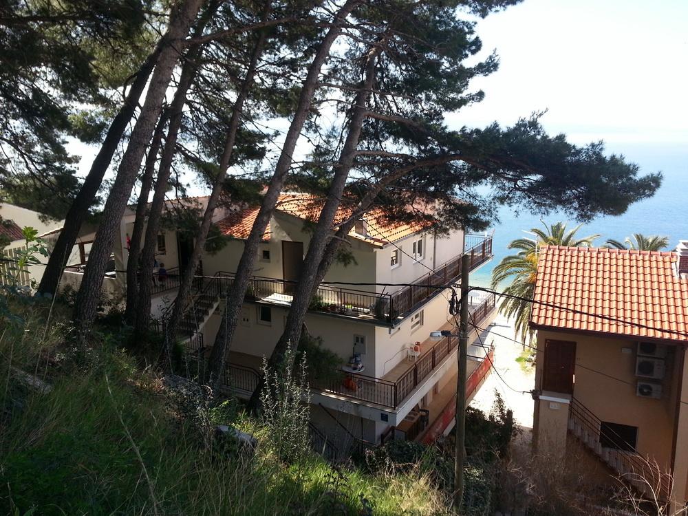 Ferienwohnung in Stanici (Omis Riviera) direkt am traumhaften Strand 