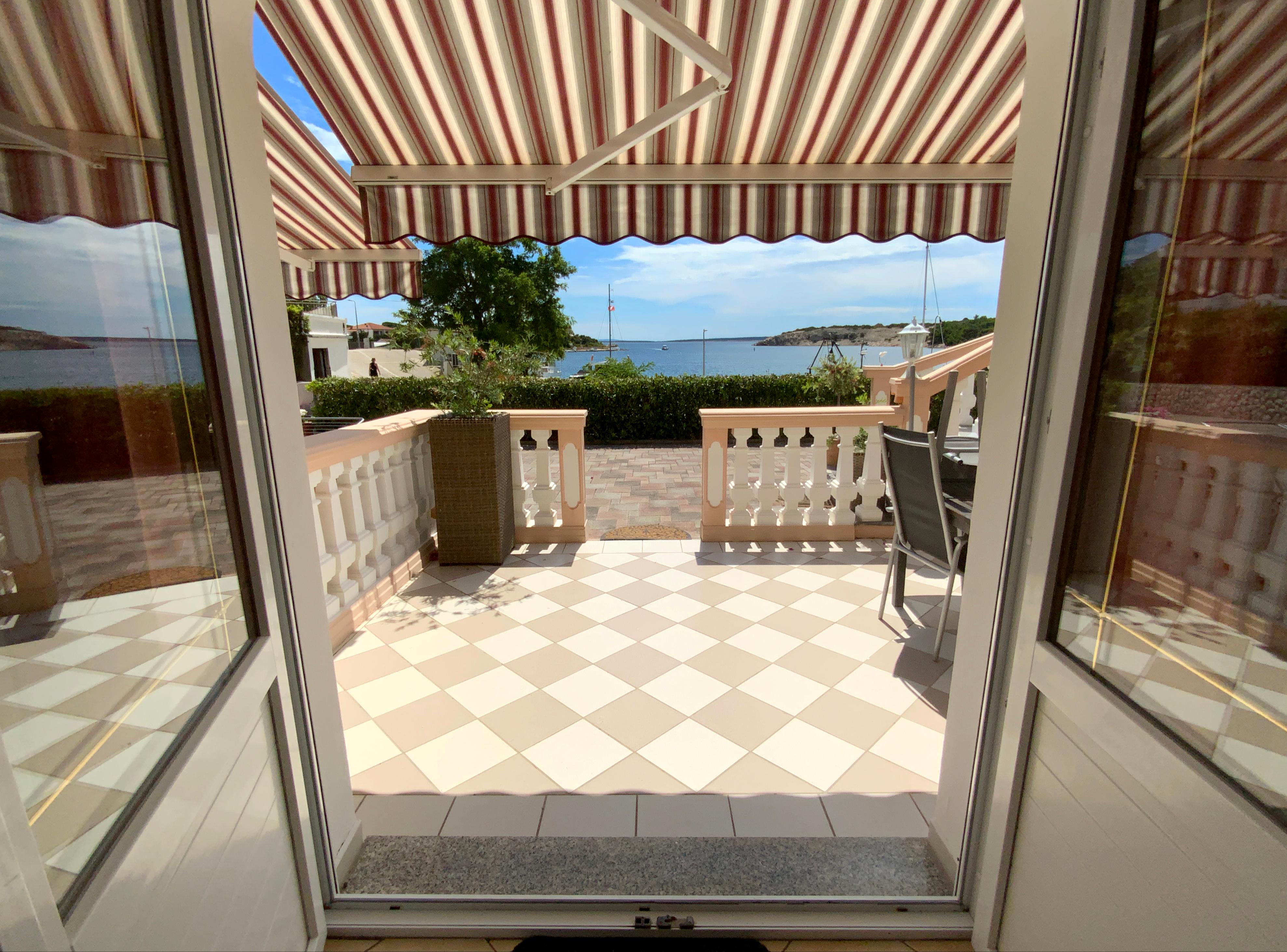 Traumhafte Ferienwohnung in Simuni - direkt am Meer gelegen