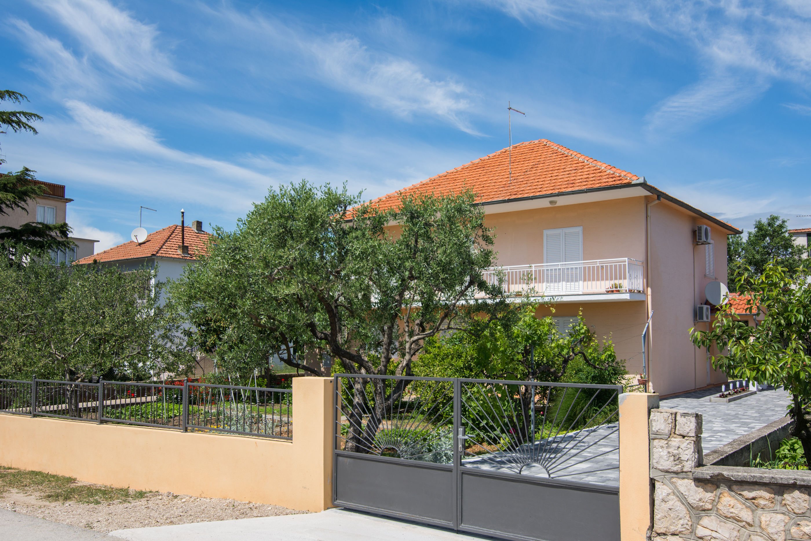 Erdgeschoss-Fewo für 4-5 Personen - 55 m² - Garten, Internet, Sat-TV