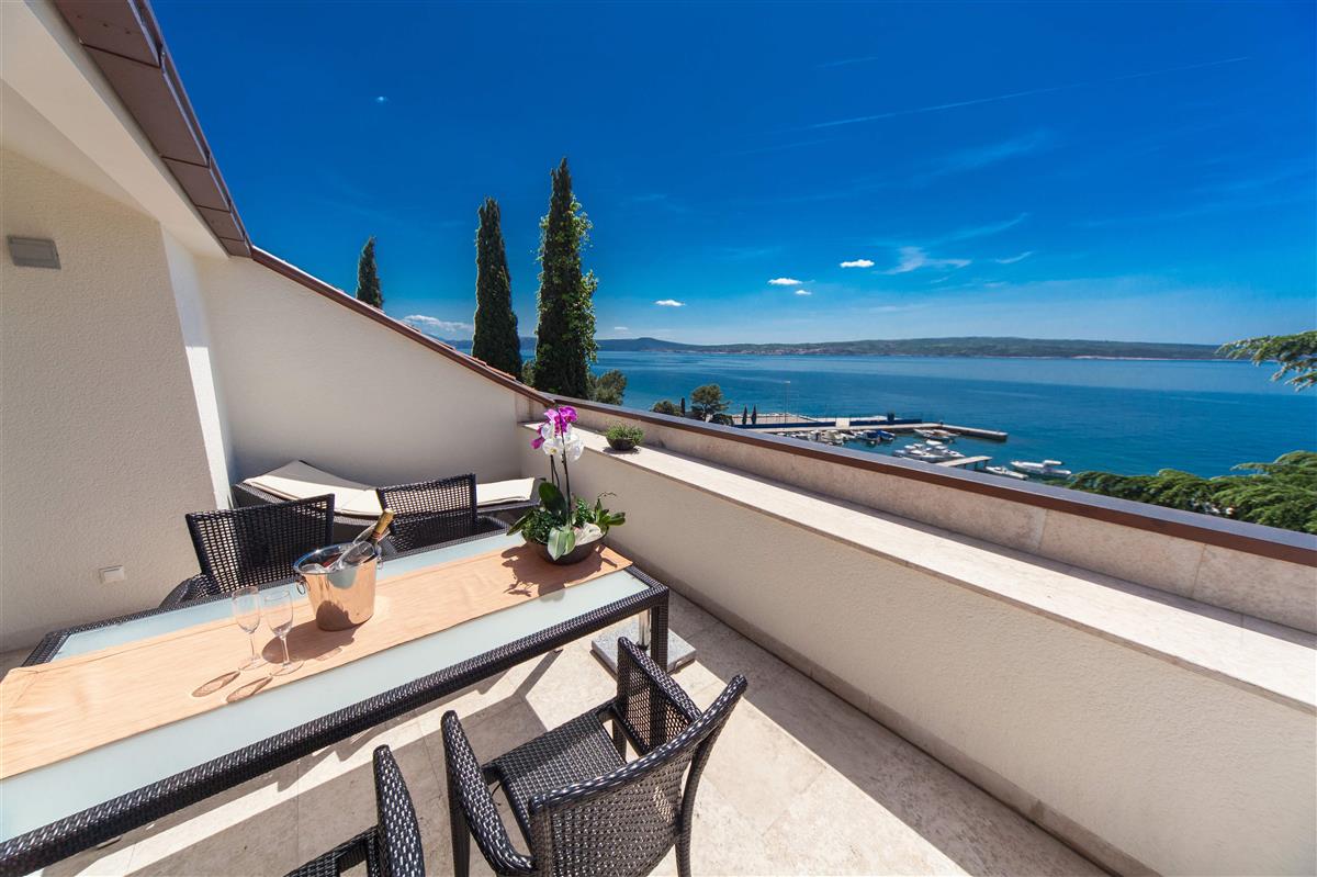 Exclusiv Wohnen auf 82 m², direkt am kristallklaren Wasser der Adria