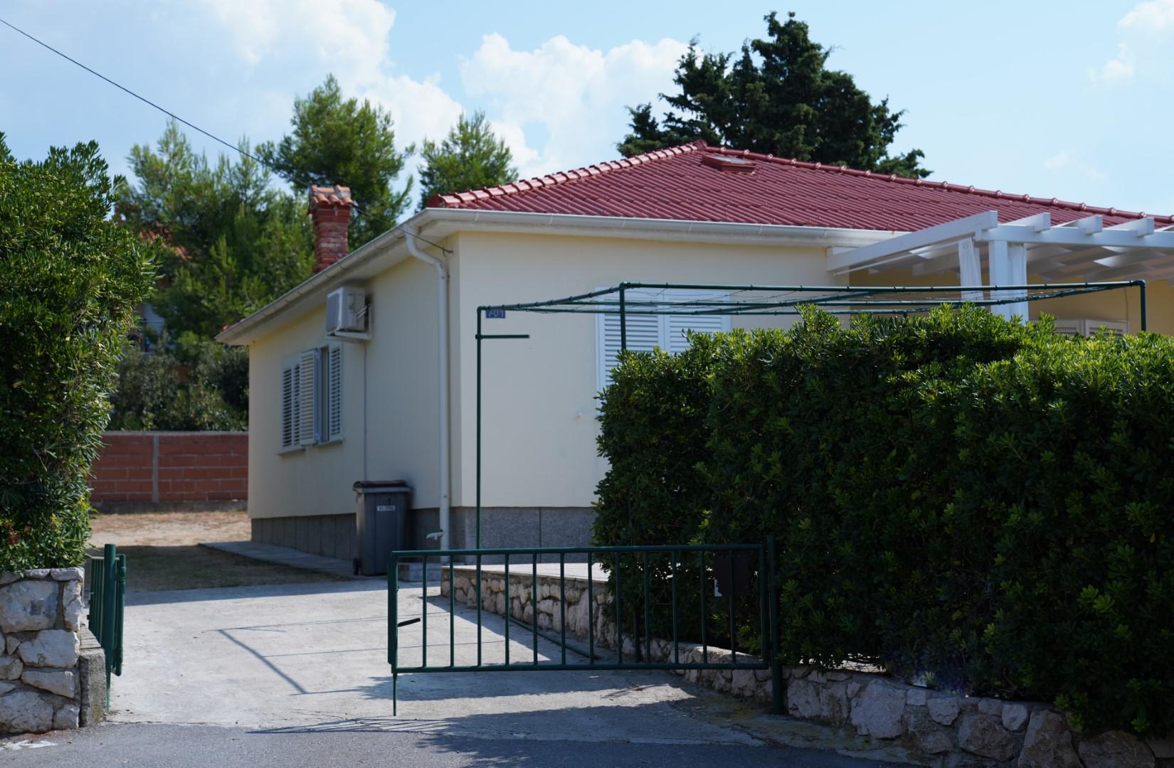 EG-Wohnung für 2-3 Personen - Klima, Sat-TV, Grill - 300 m zum Strand