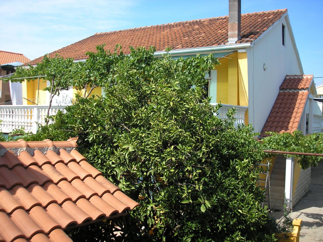 Komfortable und geräumige Ferienwohnung in Bibinje für 6-7 Personen