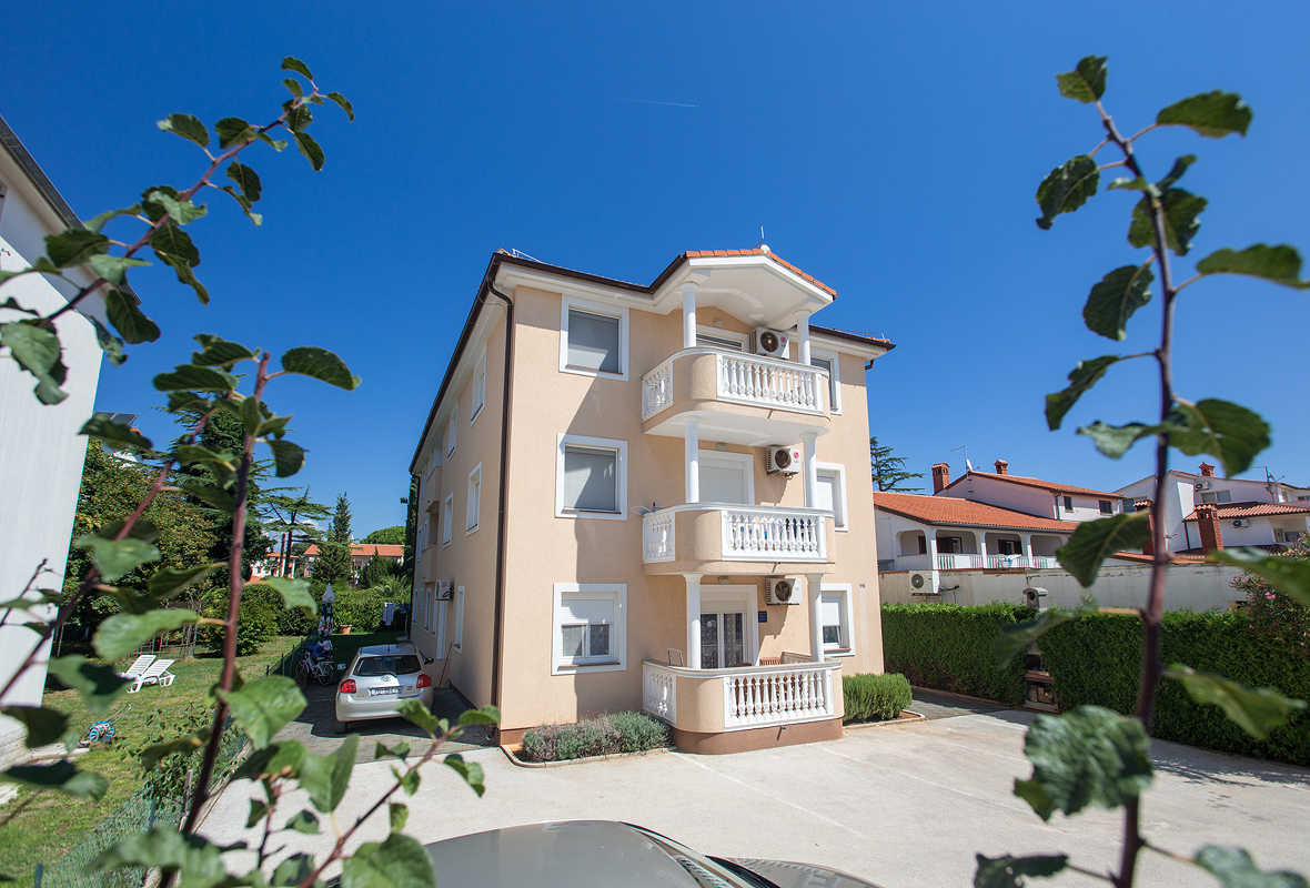 Apartment im Erdgeschoss für 2-4 Pers - 300 m zum Sandstrand