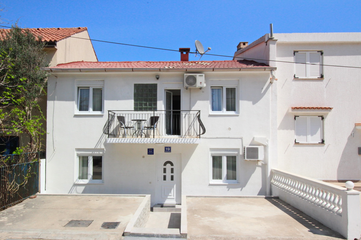 250 m zum Strand - FeWo im 1.OG für 4-6 Personen, Klima, WLAN, Sat-Tv