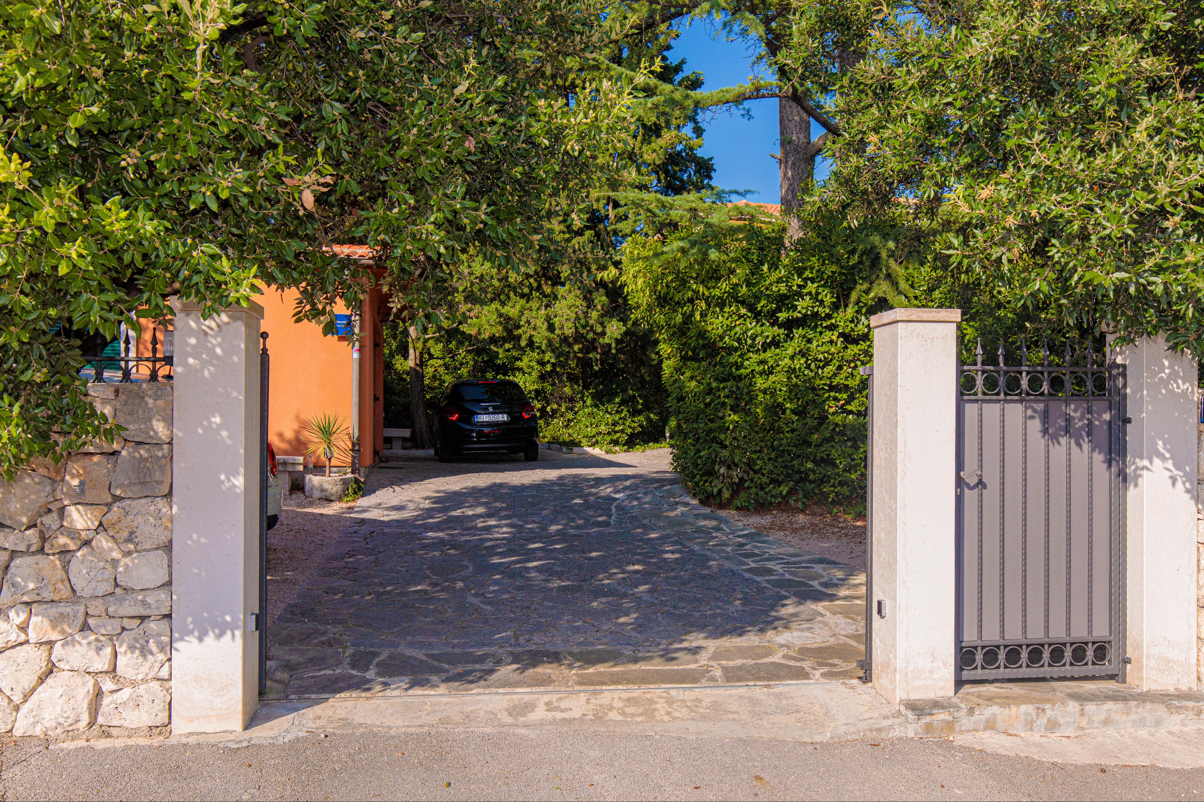 Apartment für 2 bis 4 Personen in Krk,  Garden, Wi-fi