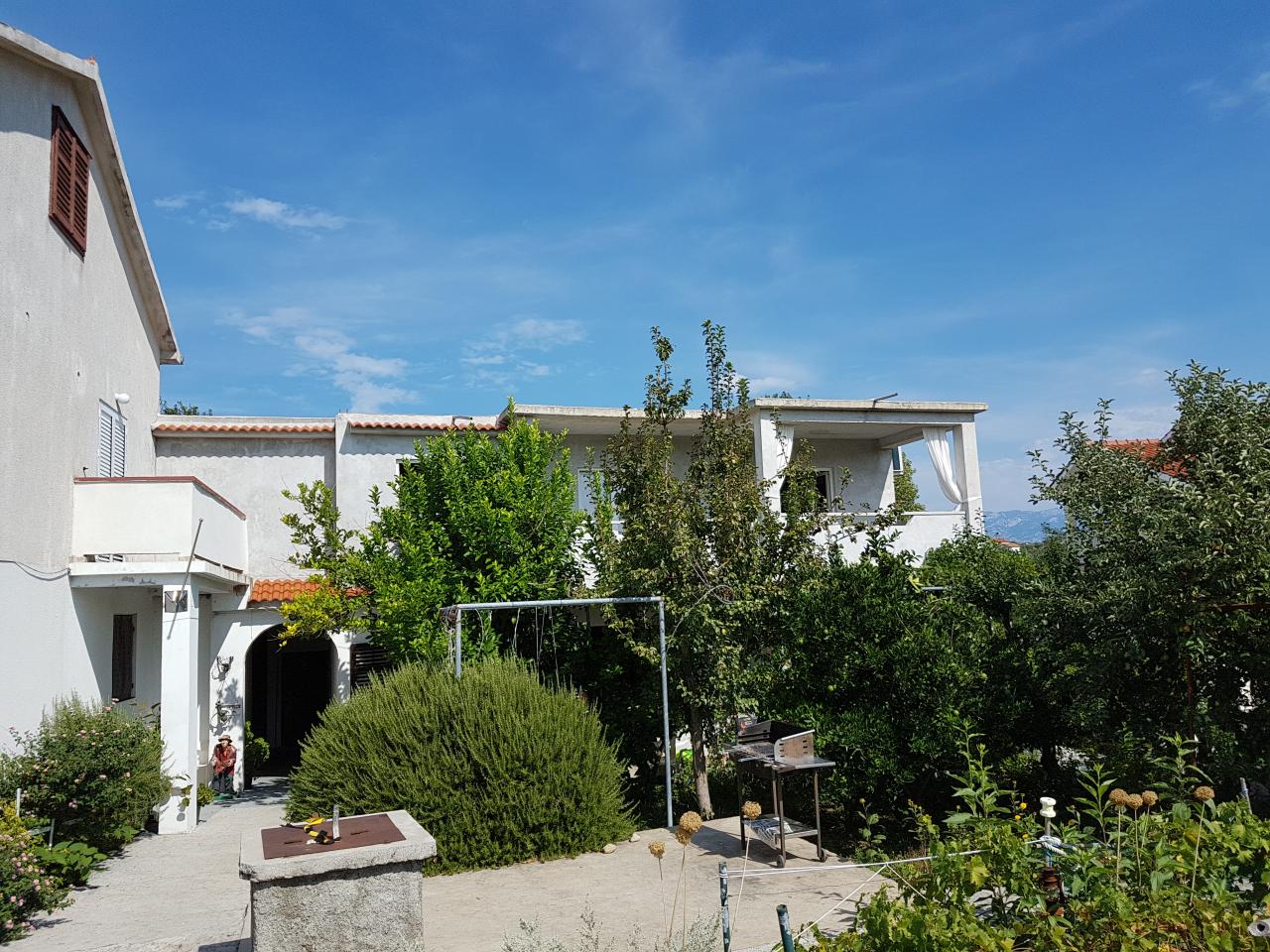 Fewo in Lopar für 4-5 Personen mit Internet und Grill