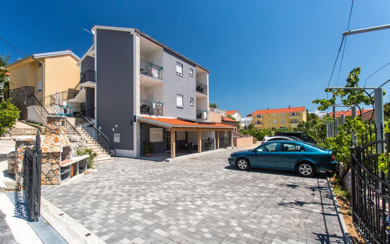 Moderne Ferienwohnung in Baska - mit Klima - für 3 Personen