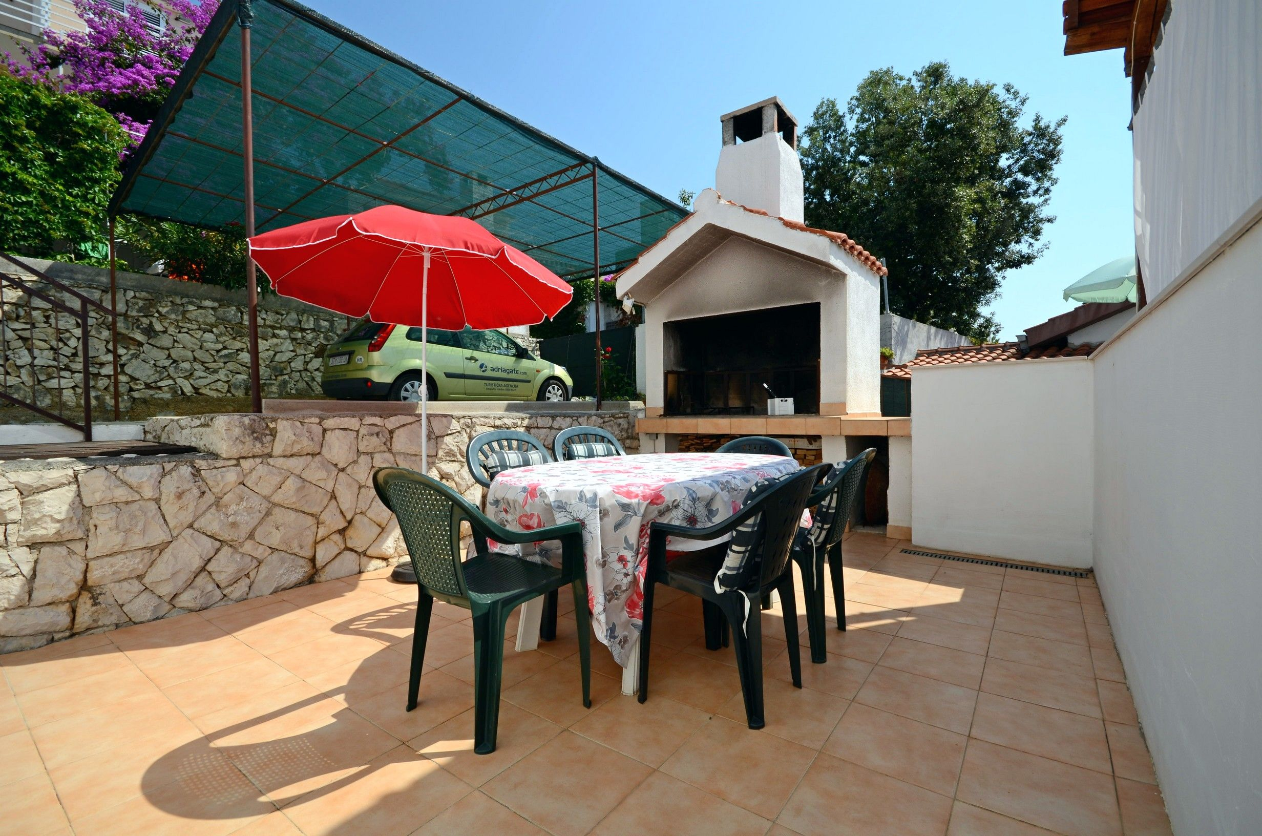 30 m zum Strand Bok | Apartment für 4 Pers in Okrug Gornji