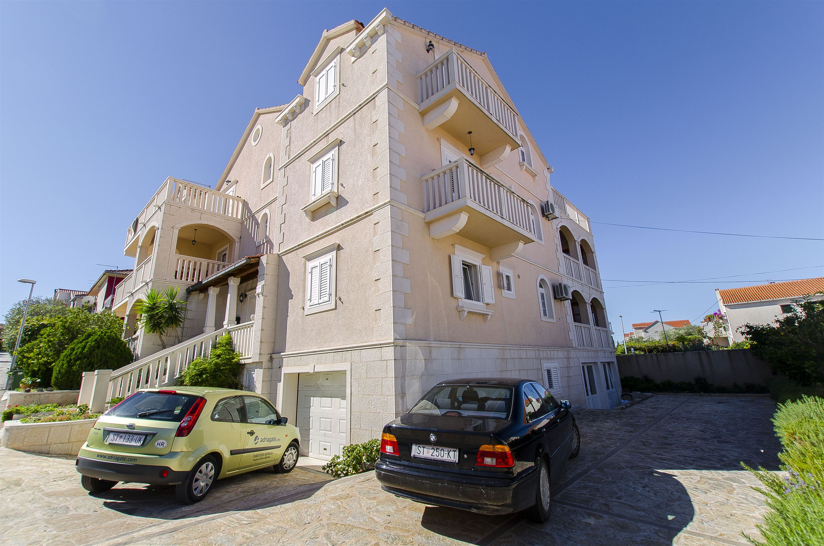 Wohnung für 3-4 Personen, mit Klimaanlage, Internet und Parkplatz