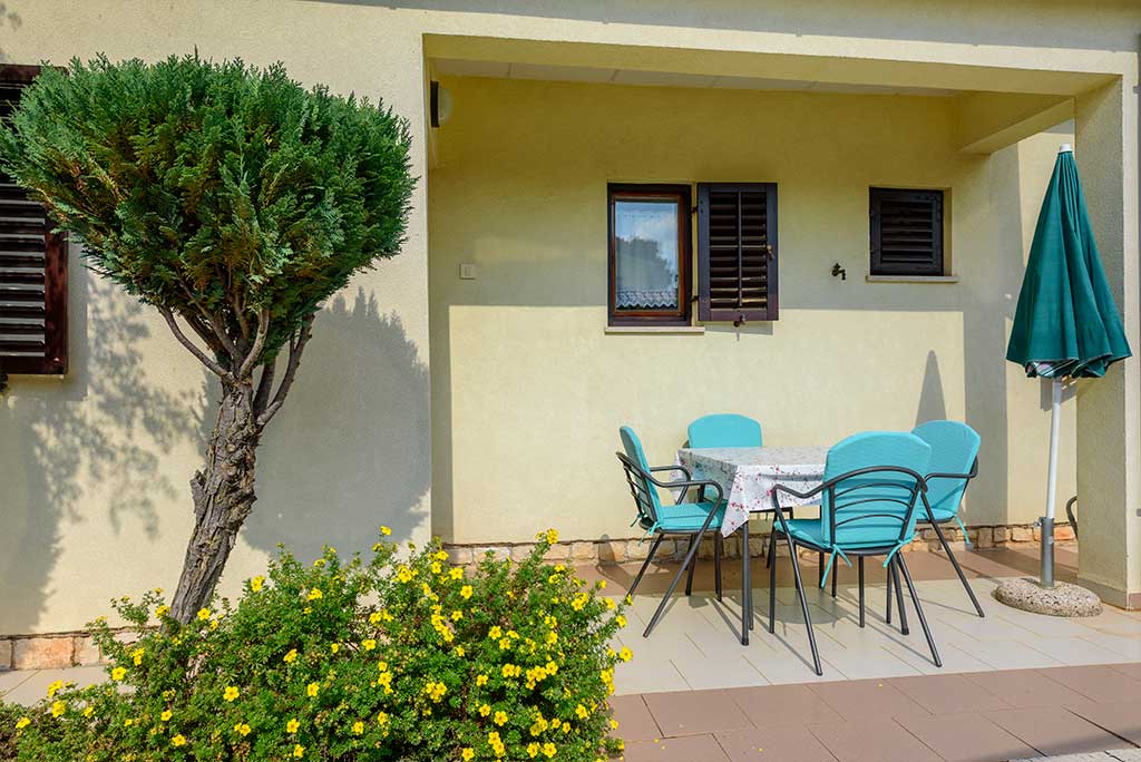 Ferienwohnung (40 m²) mit Pool 6 km von Rovinj entfernt.