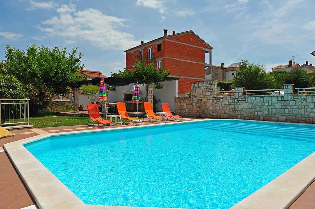 Ferienwohnung (40 m²) mit Pool 6 km von Rovinj entfernt