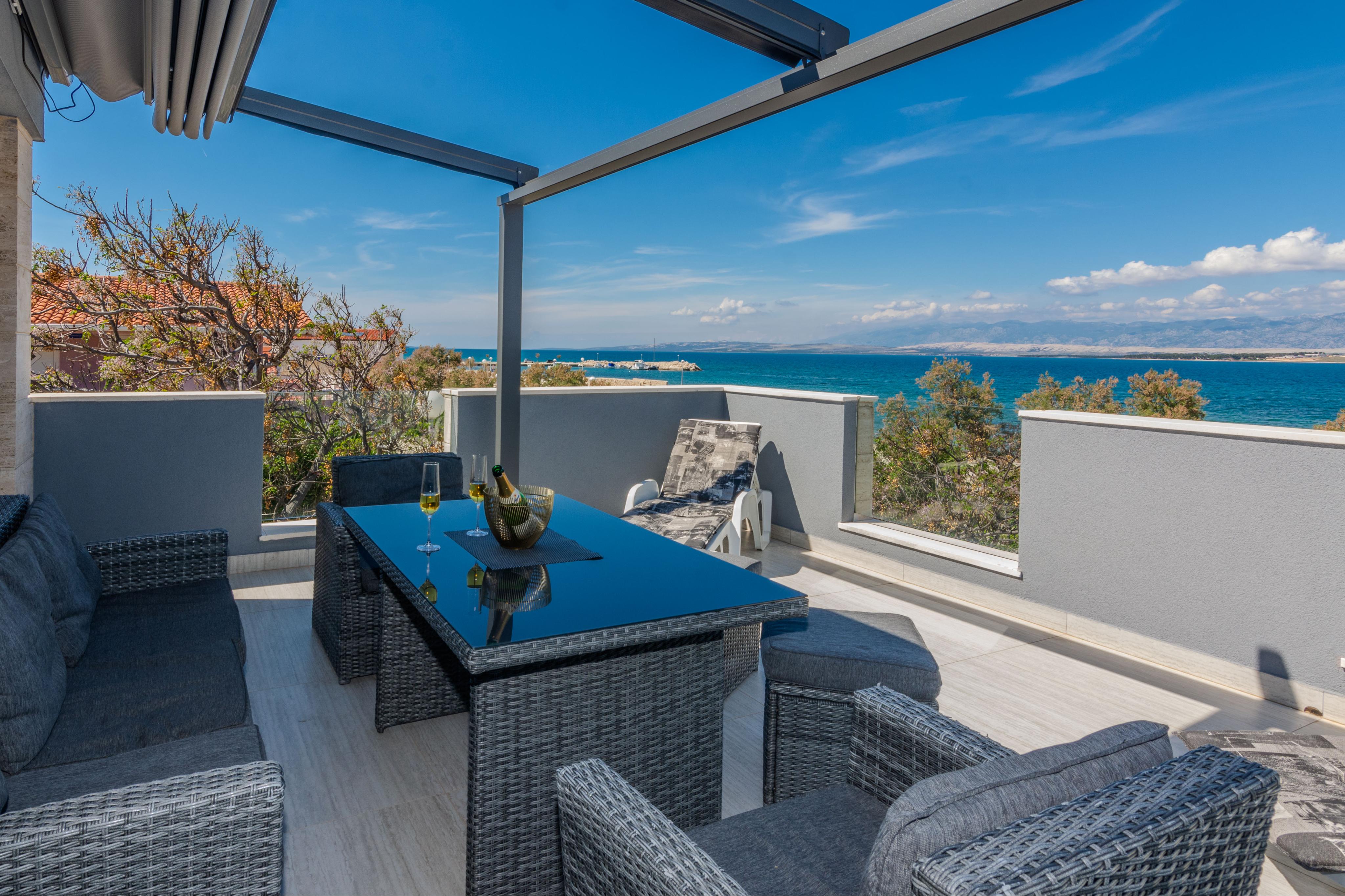 Deluxe Ferienwohnung auf Vir -  nur 20m vom Strand