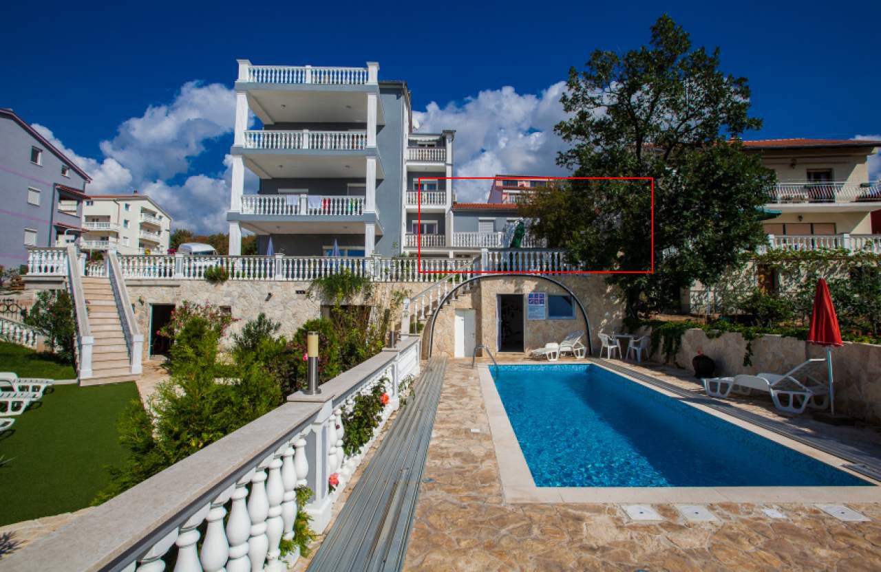Meerblick & Pool| Modernes Apartment mit WLAN, Sat-Tv & Klima