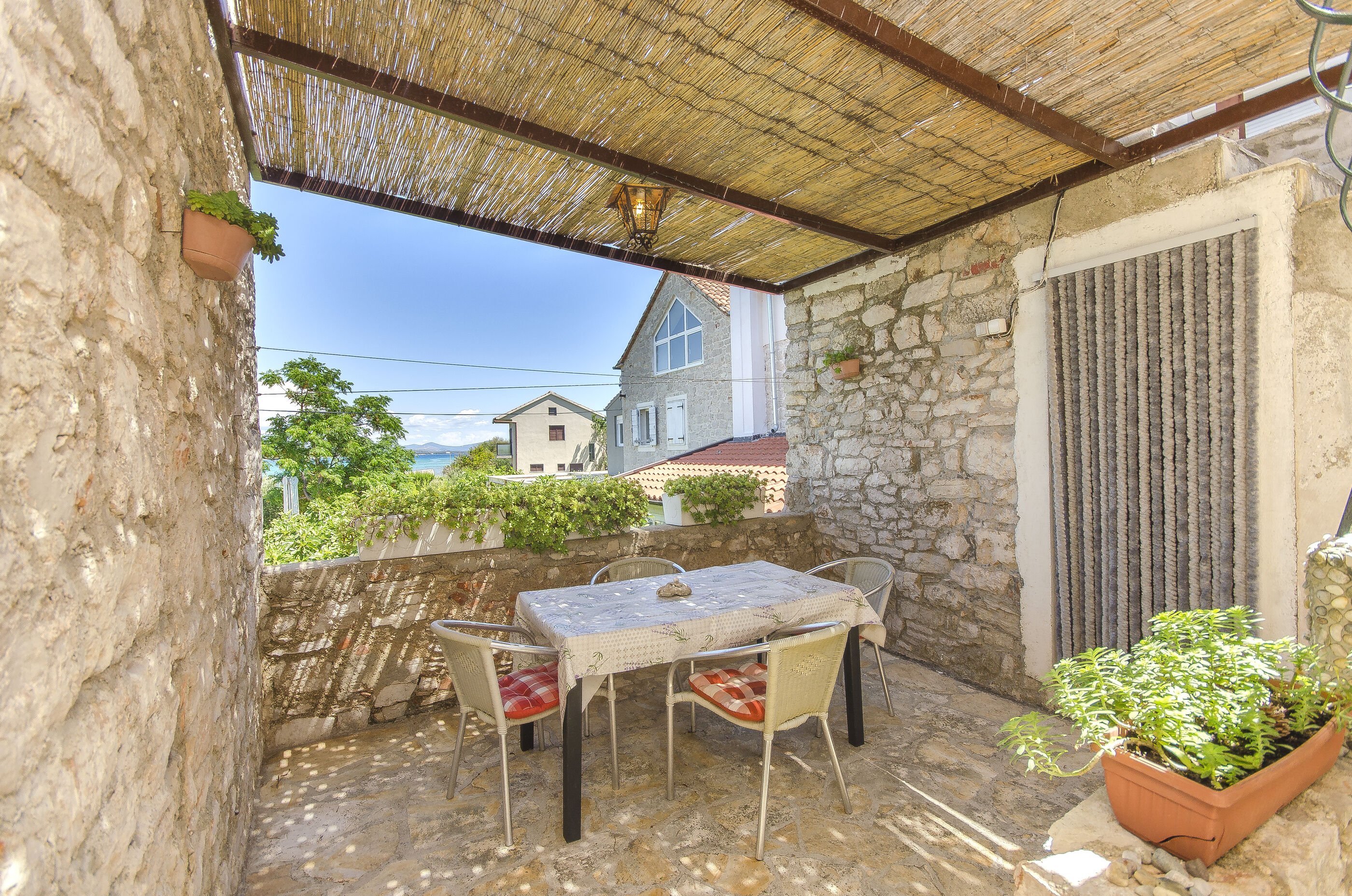 Direkt am Meer | Apartment mit Klima, WLAN & Meerblick