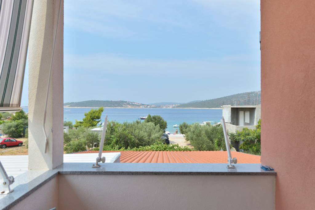 30 m zum Meer | Apartment mit Klima, Sat-Tv & WLAN