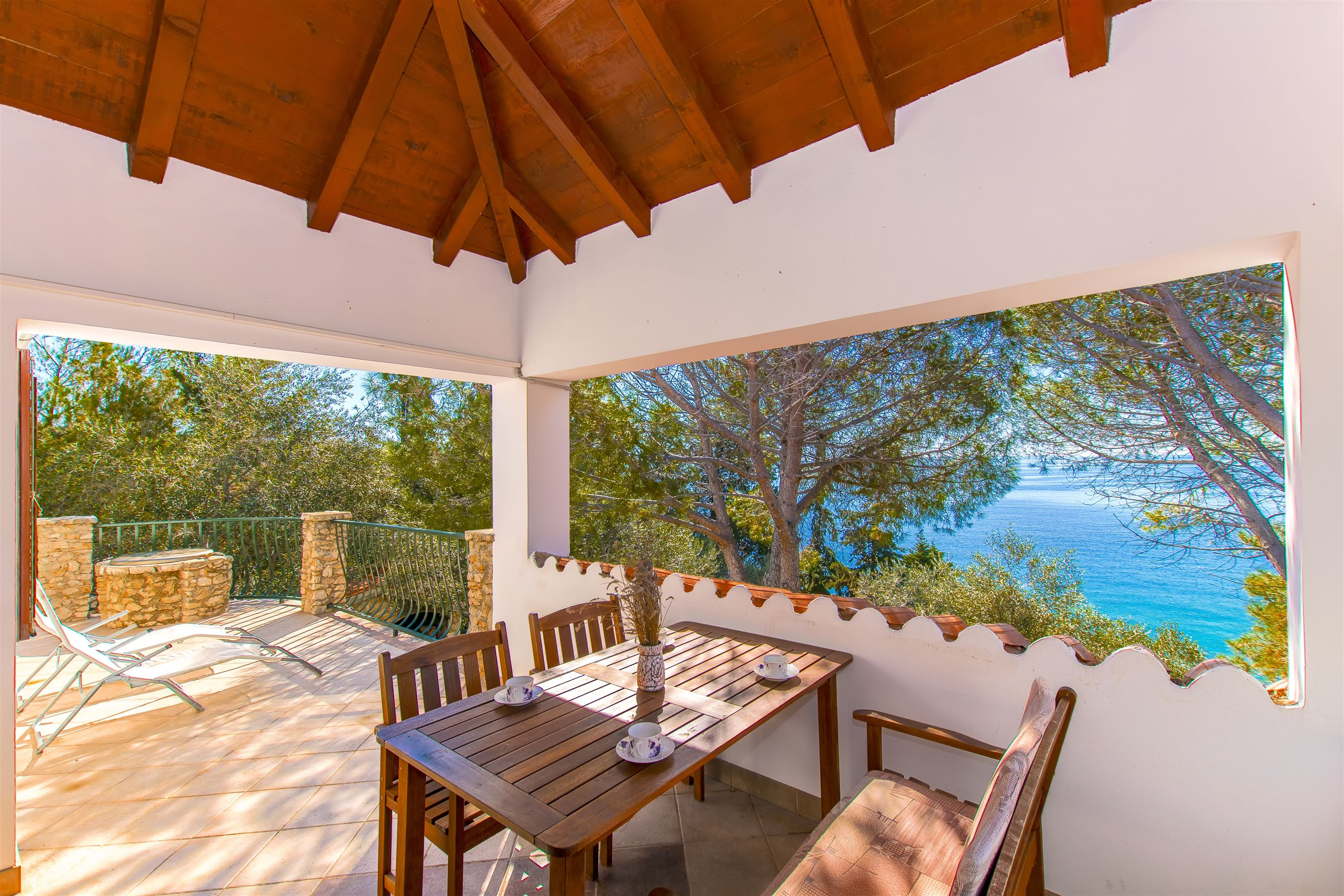Ferienhaus auf der Insel Pag mit wunderschönem Meerblick