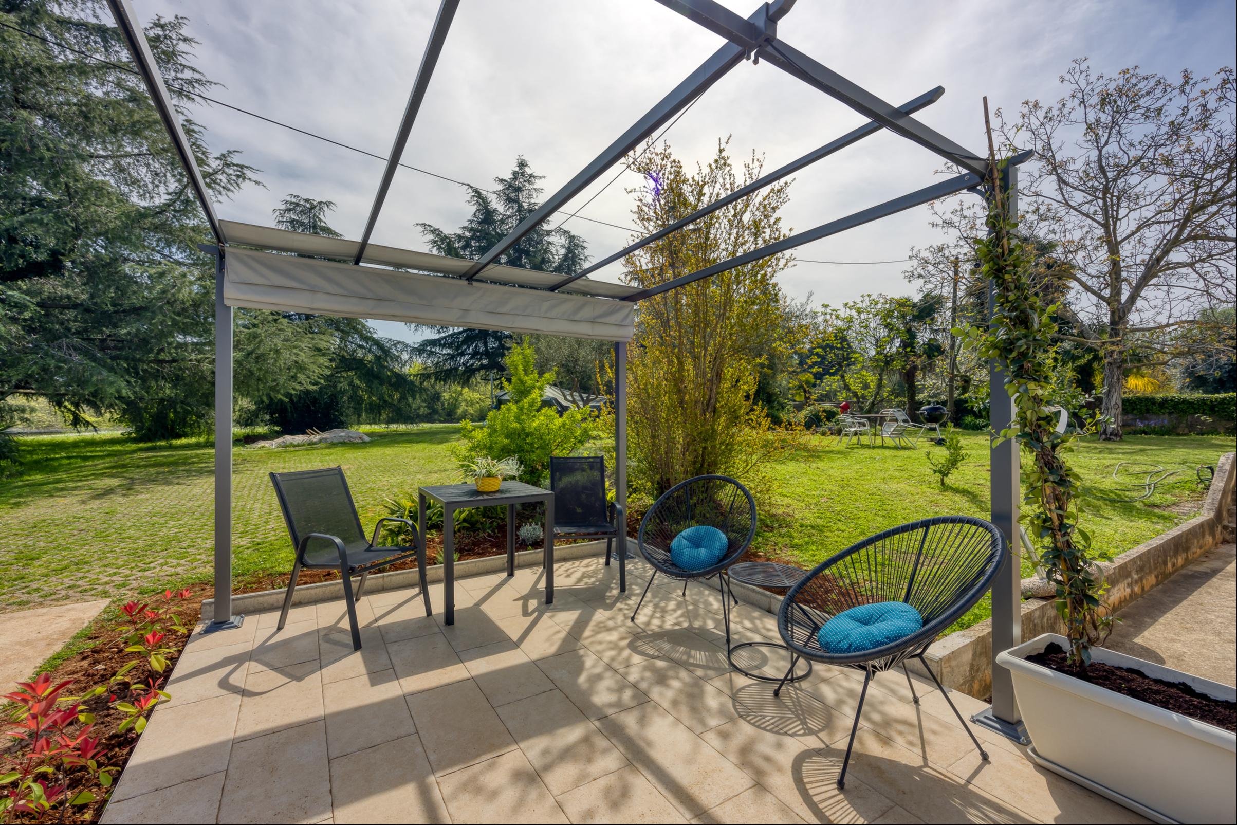 Modern eingerichtete Ferienwohnung im Stadtteil Spadici