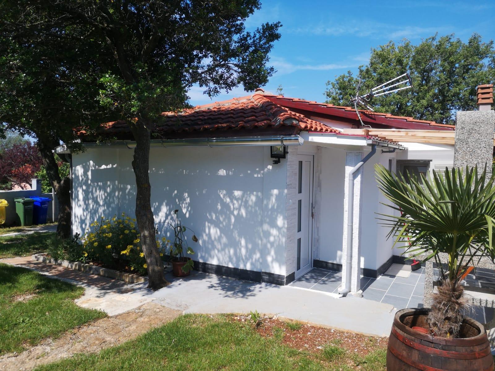 Charmantes Ferienhaus mit Sat-Tv, WLAN und Klima