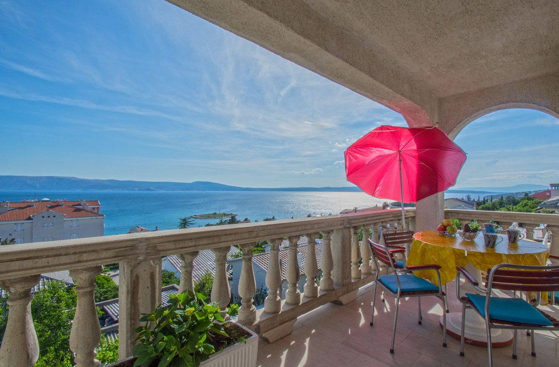 Fewo mit einem schönen Blick auf das Meer und die Insel Krk