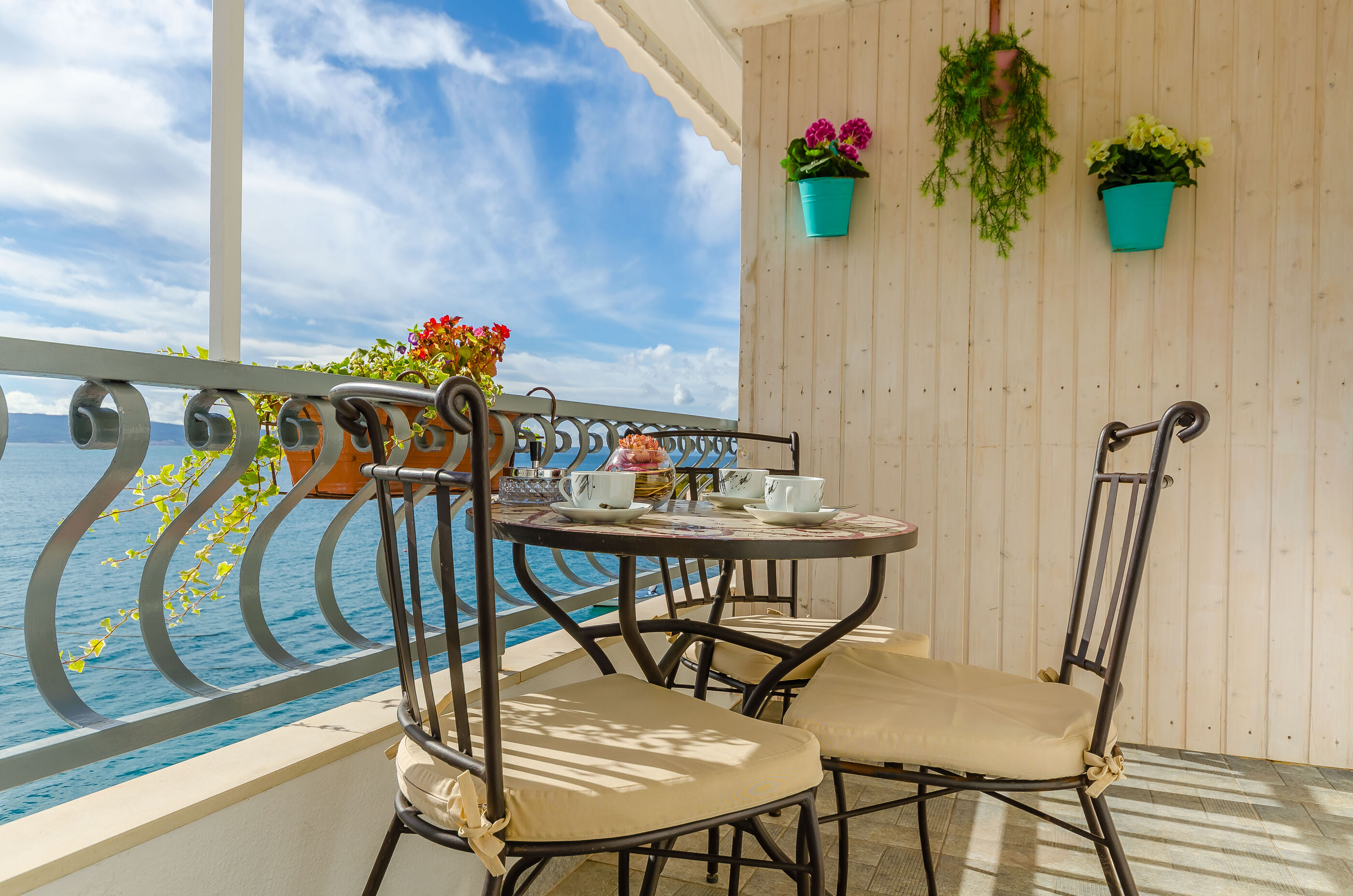 30 m zum Strand | Studio mit Klima, Sat-Tv & WLAN-Internet
