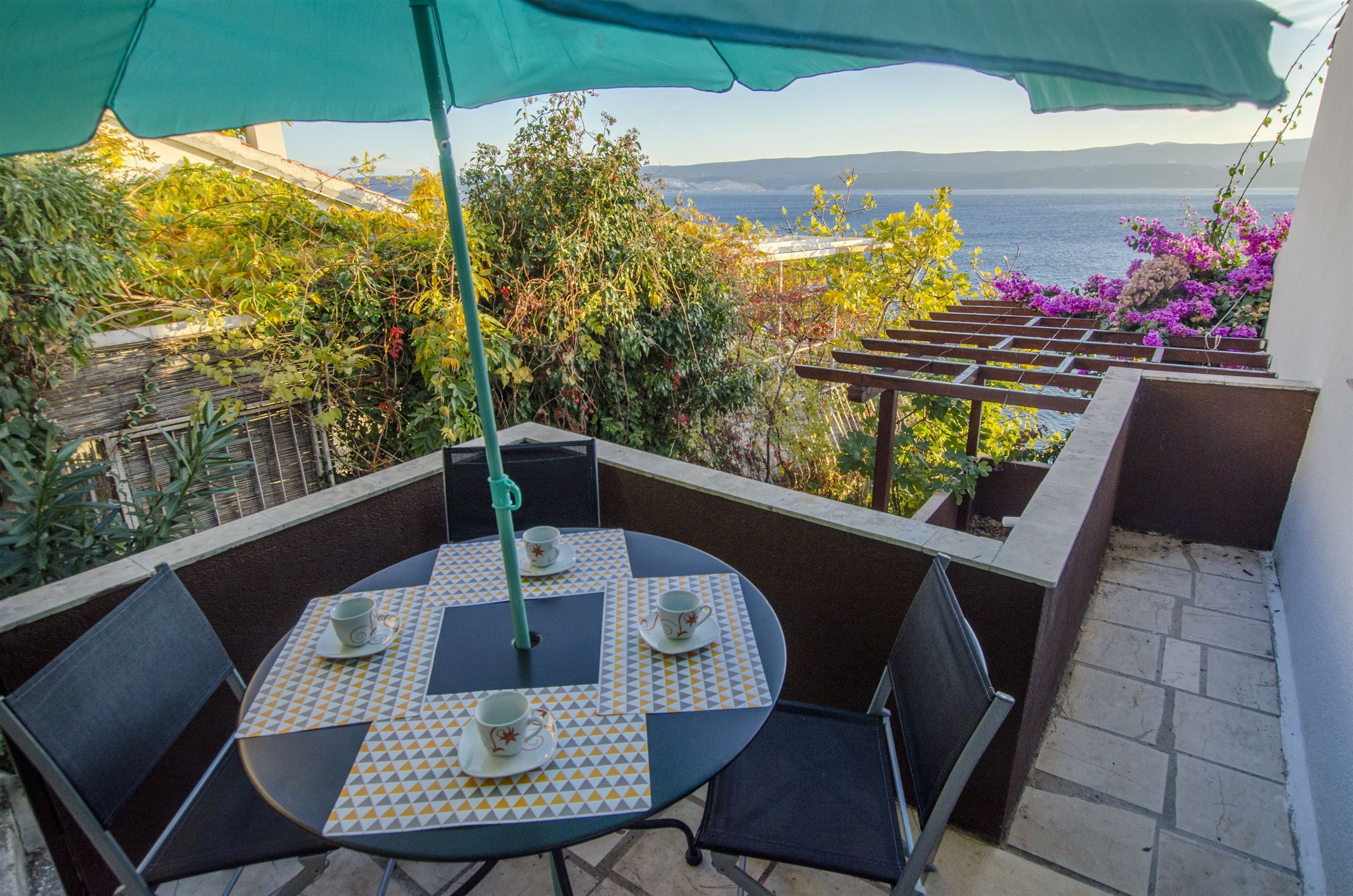 Strand & Meer | Apartment mit Meerblick, Klima & WLAN