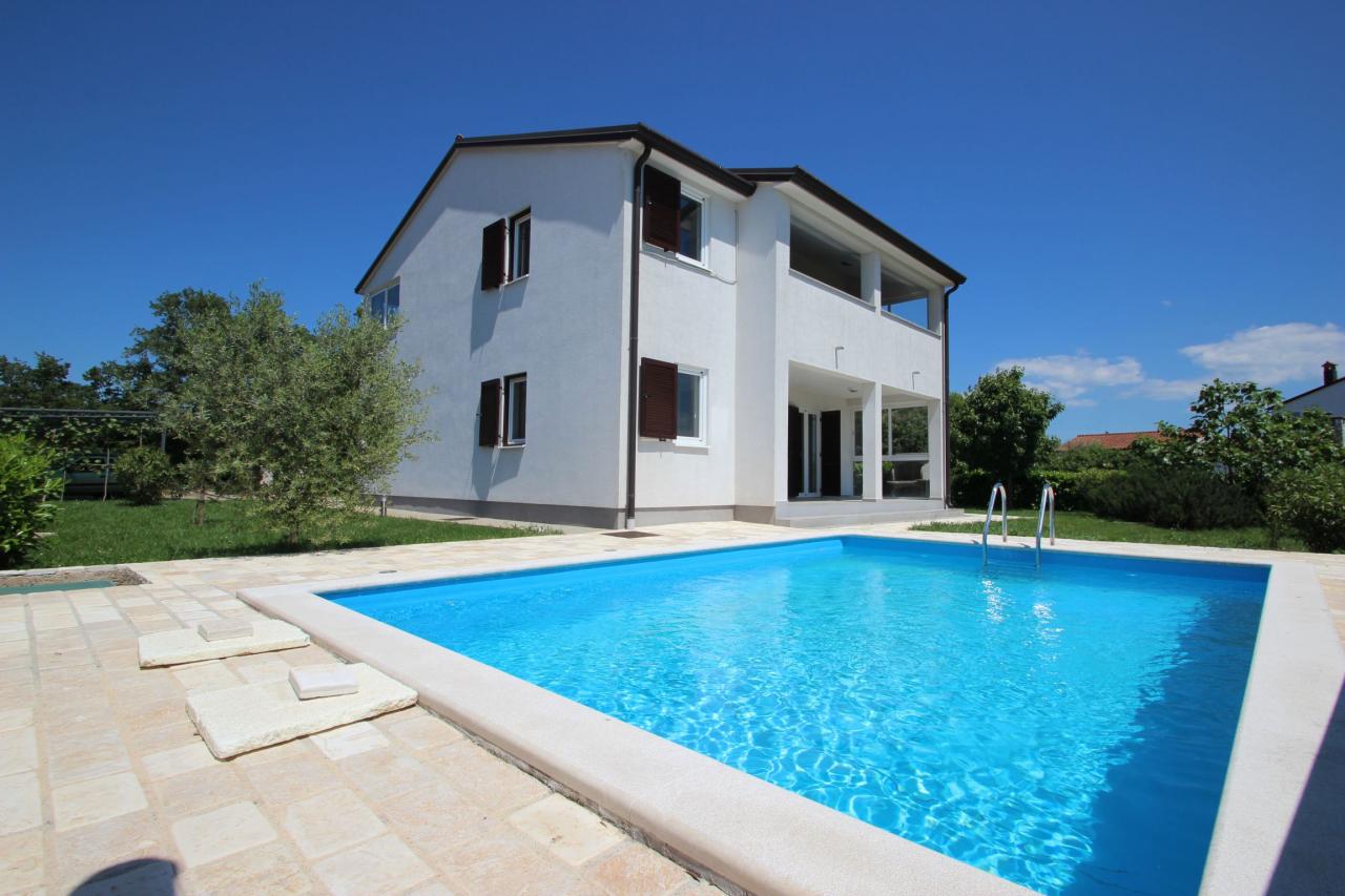  Klimatisiertes Apartment für 2-4 Pers mit Pool in Nova Vas bei Porec