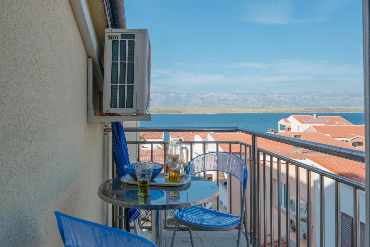 Charmante studio apartment für 2 Pers. mit Meerblick | 70m vom Strand