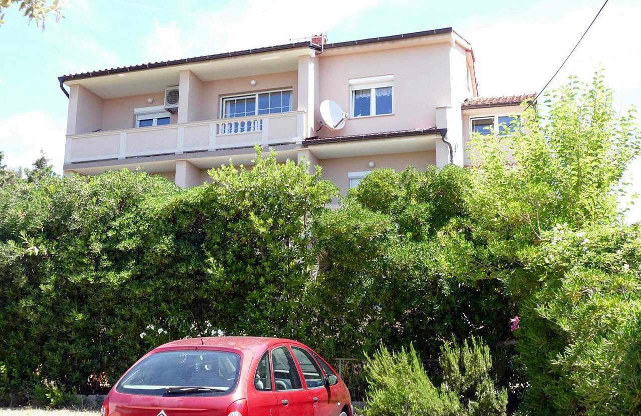 Neues, 33 qm großes Apartment für max. 3 Pers. im 2.OG 
