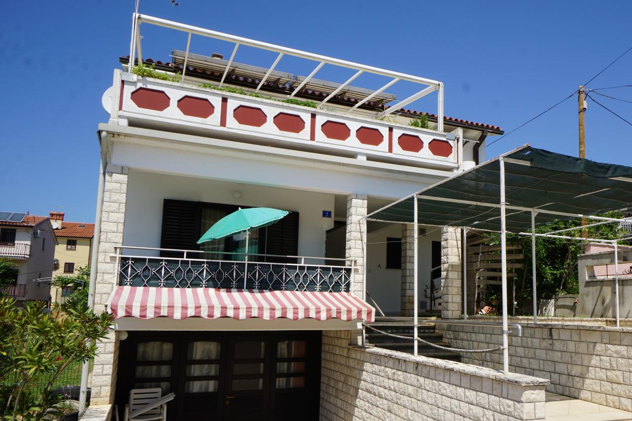 150 m zu Meer & Sandstrand | Studio mit Klima, Sat-Tv & WLAN