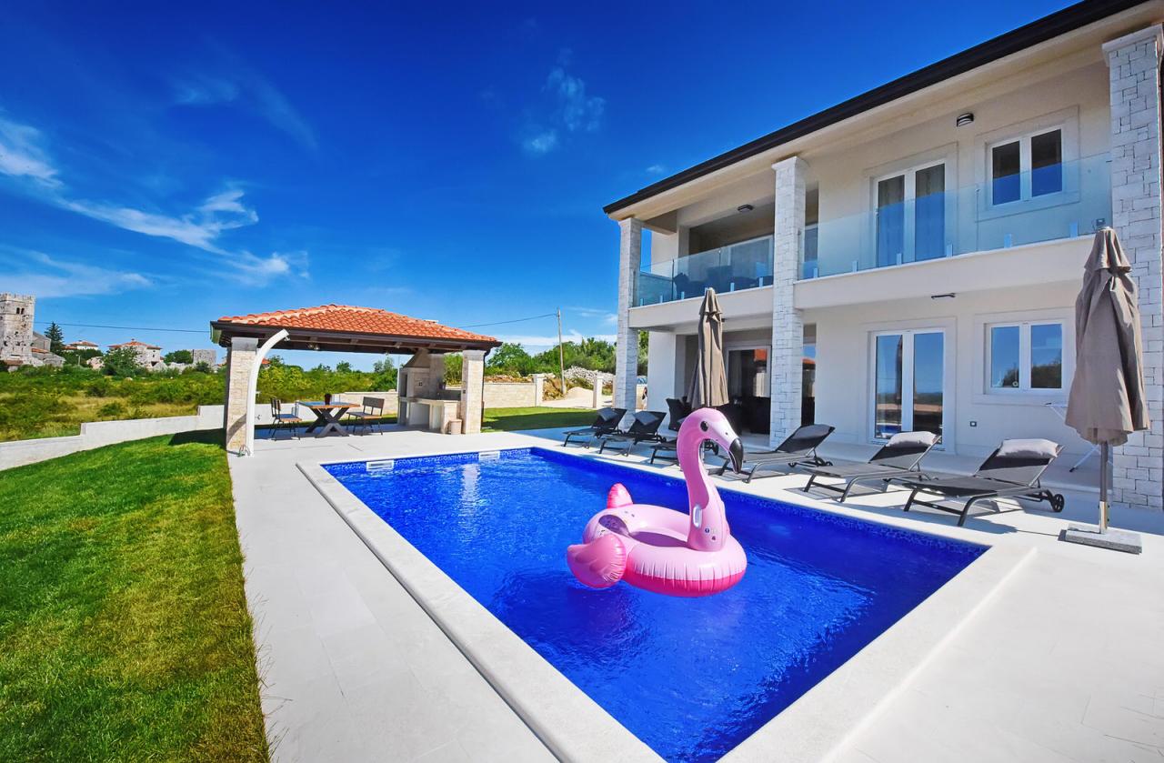 Ferienwohnung mit Pool in Sveti Lovrec