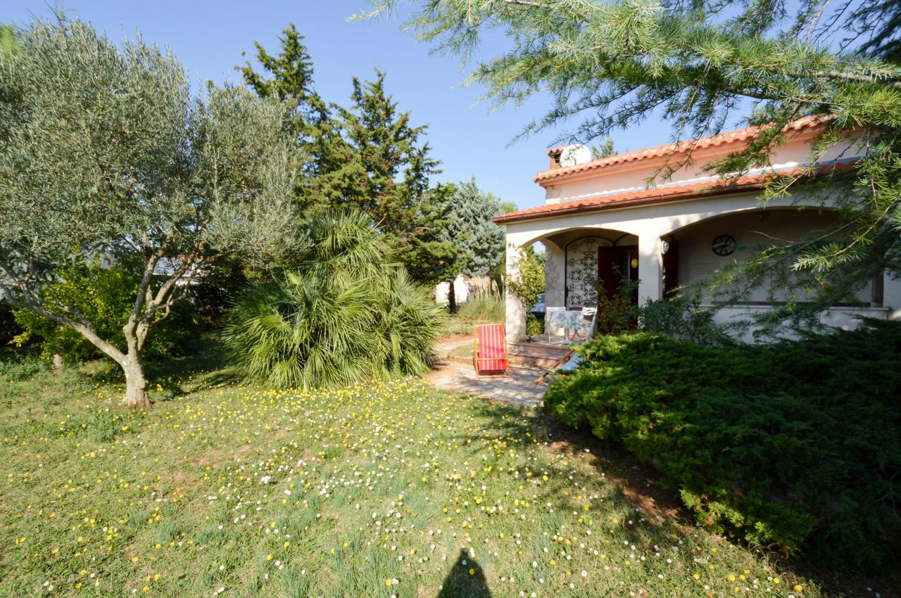 Für 2 Pers - Haus 37 m² mit Garten & Terrasse - Haustier erlaubt