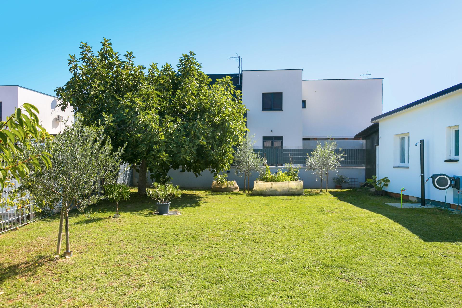 FeWo mit Klimaanlage und Balkon