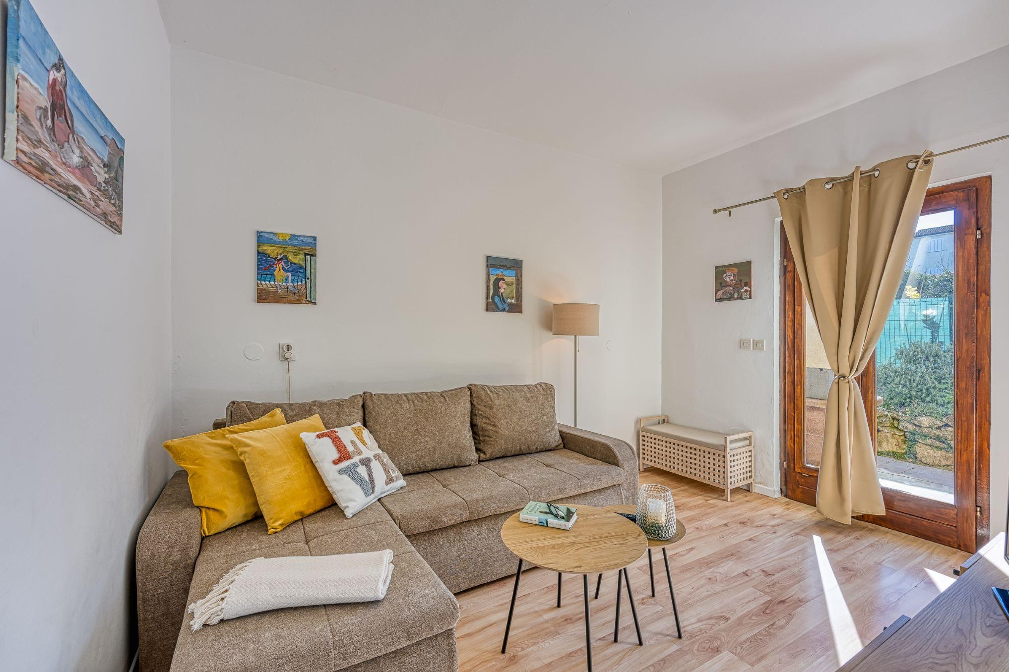 600 m zum Strand | Apartment für 2-3 Pers. Klima, & Sat-Tv