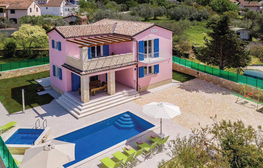 Wunderbare Villa in der Nähe von Fazana