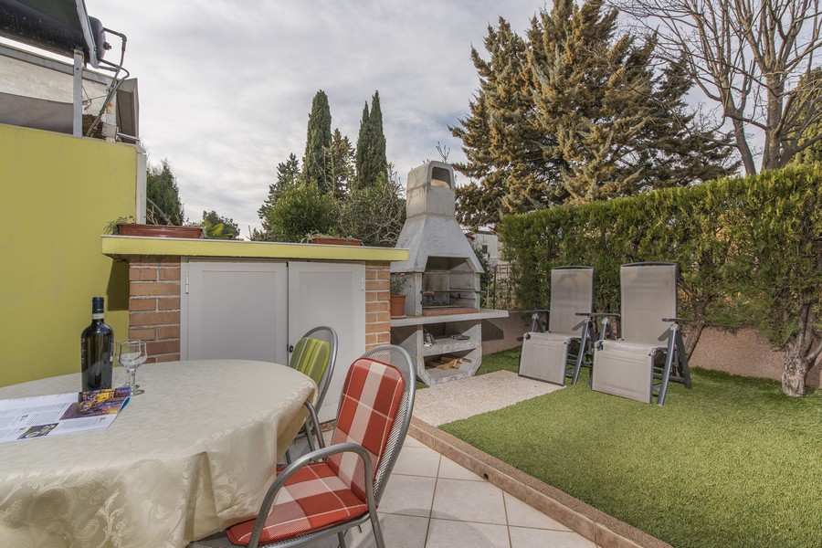 Ferienwohnung fur 4 Personen mit Garten, Klima und Wlan