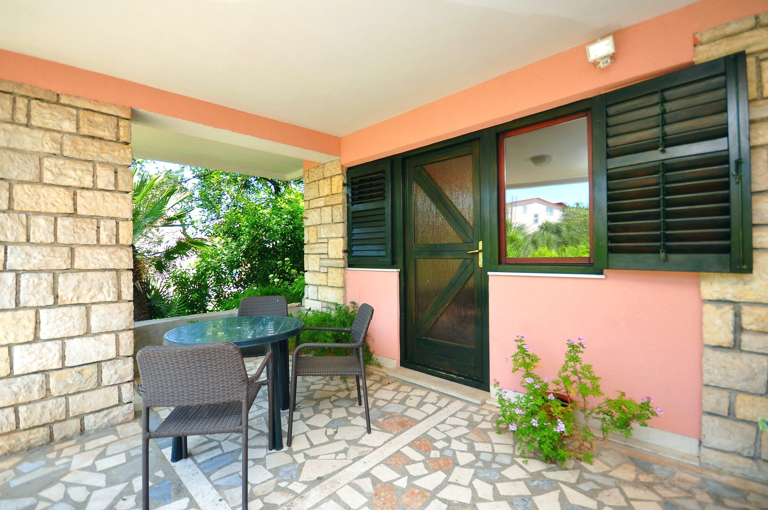 FeWo in Novalja | 2-4 Personen, Terrasse, Grill, Klima, Internet