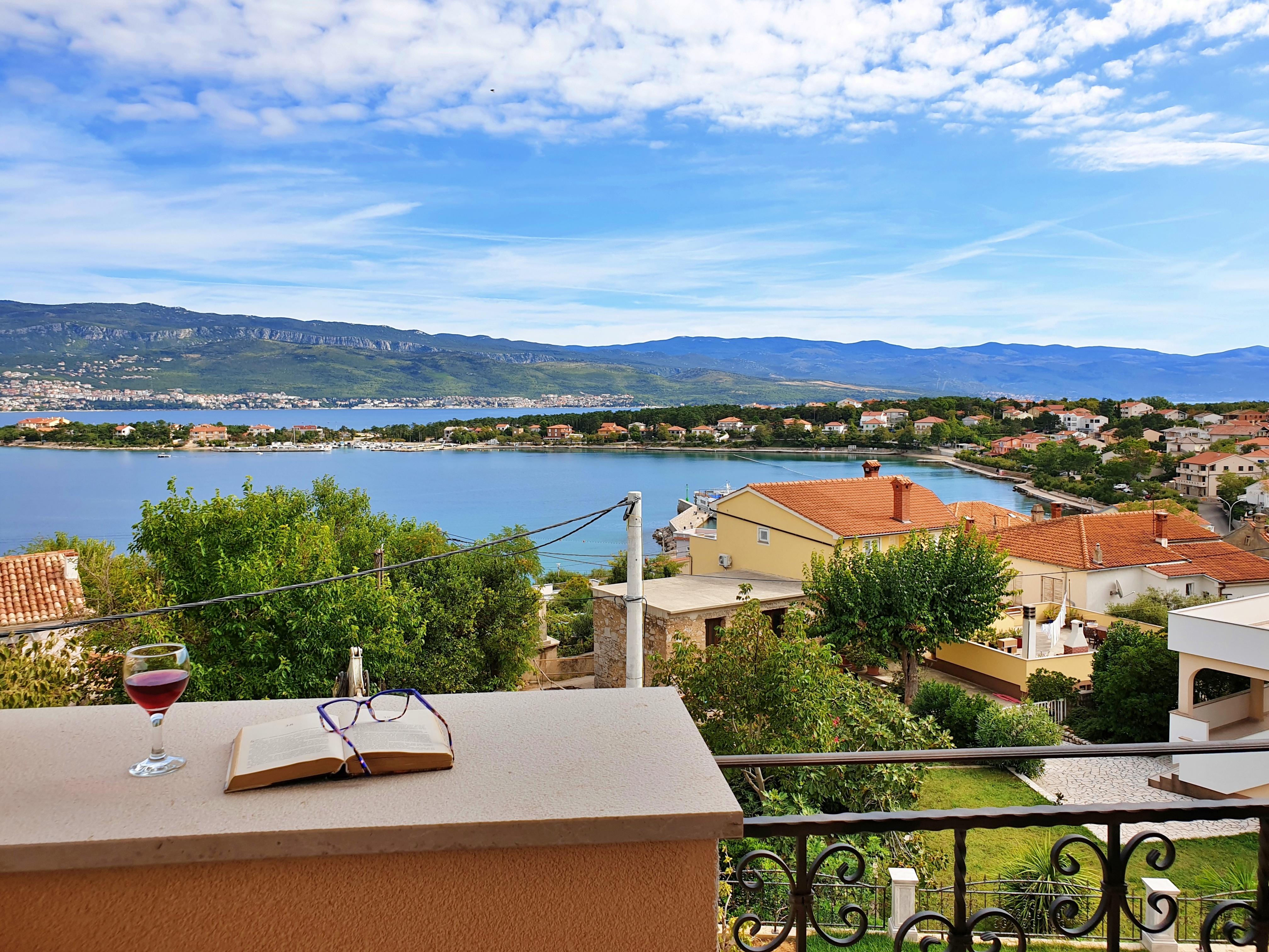 4-Sterne Apartment | Meerblick, Spielplatz, Garten, Balkon, Grill