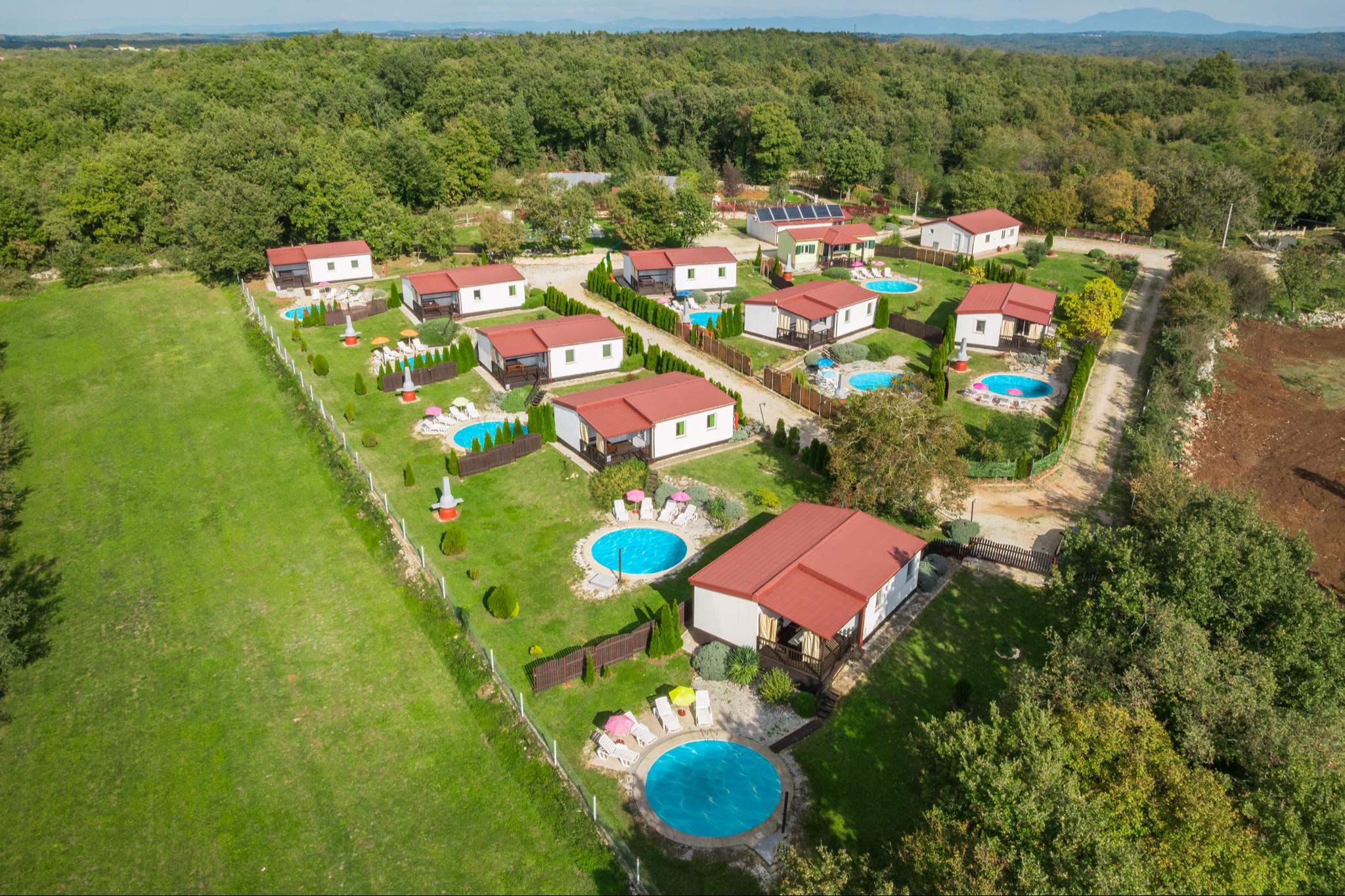Mobilheim (Nr.9) mit privaten Pool - perfekt für Ihren Urlaub