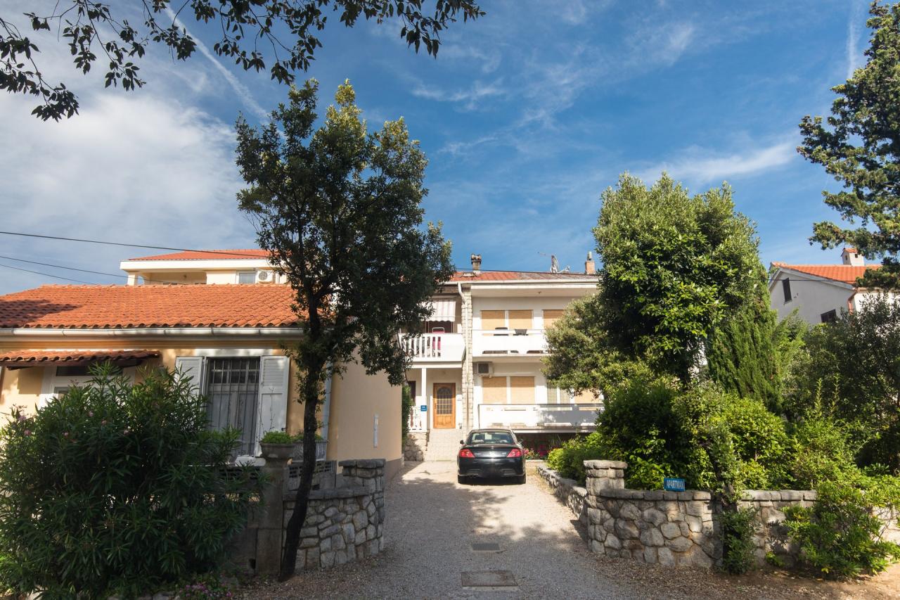 FeWo mit überdachtem Balkon - Klima & WLAN