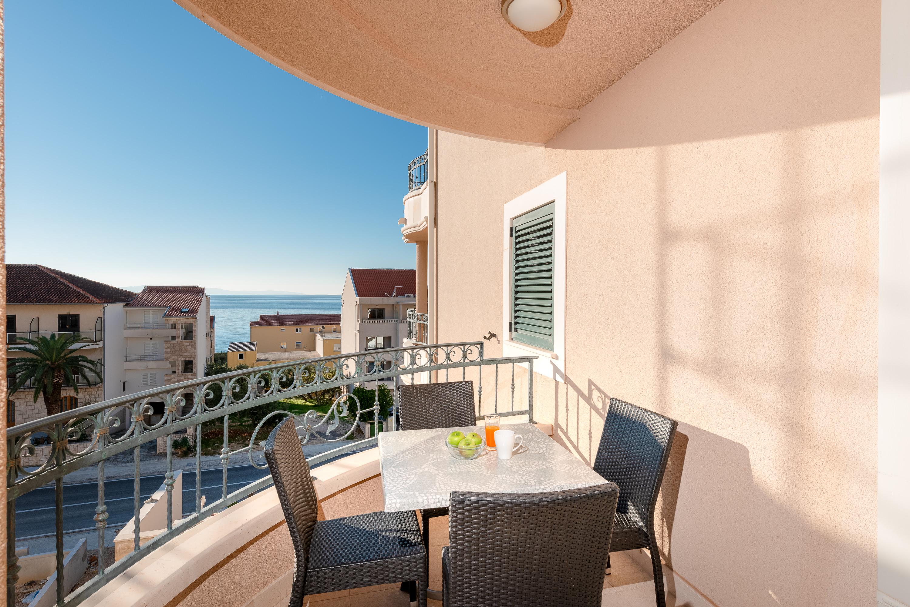 Meerblick genießen | Apartment mit Klima, Sat-Tv & WLAN-Internet