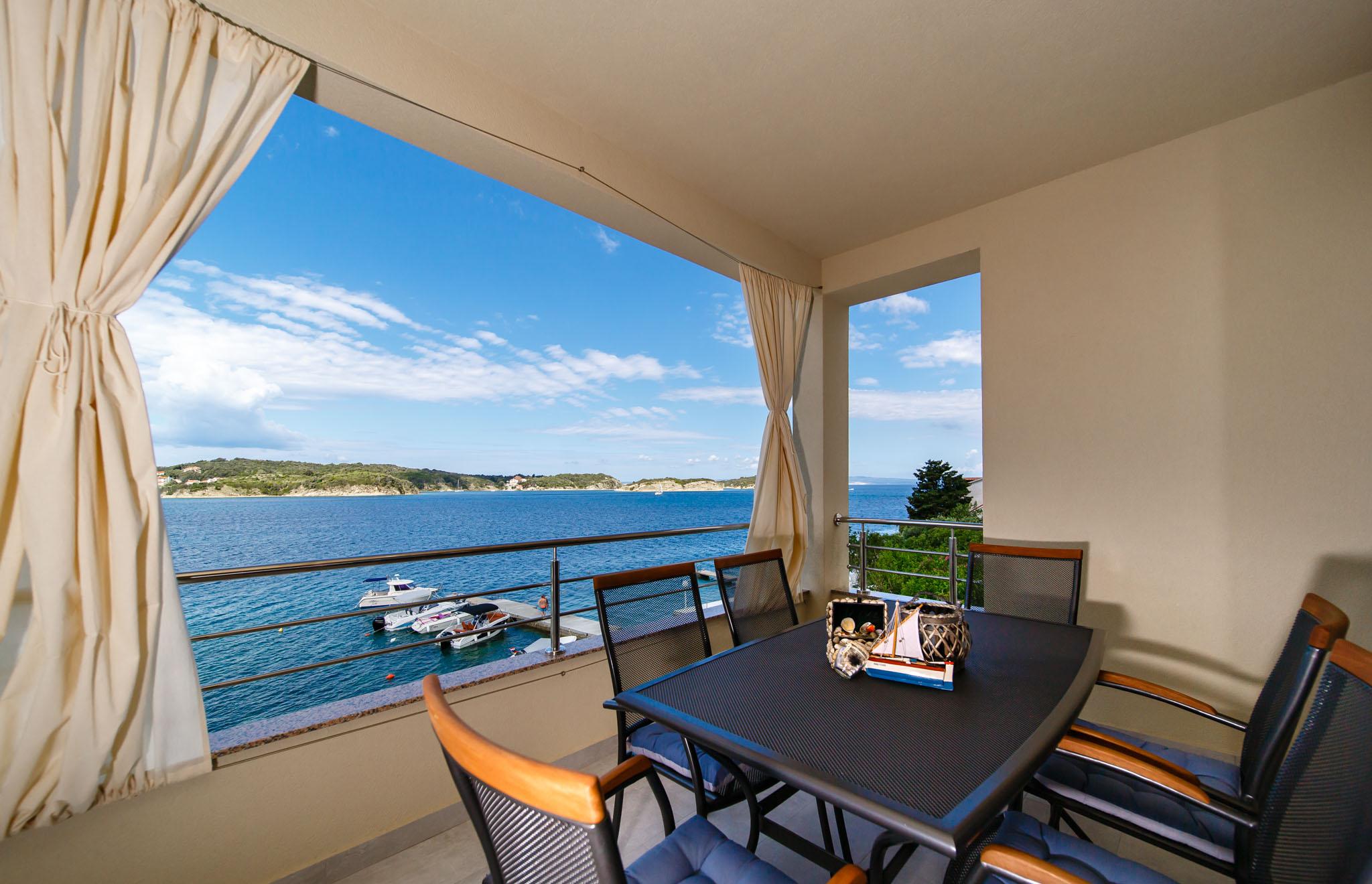 Direkt am Meer | Moderne FeWo mit Meerblick