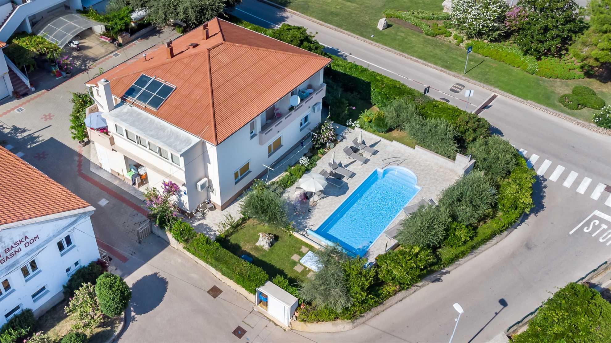 Pool genießen | Apartment mit Klima, Sat-Tv & WLAN