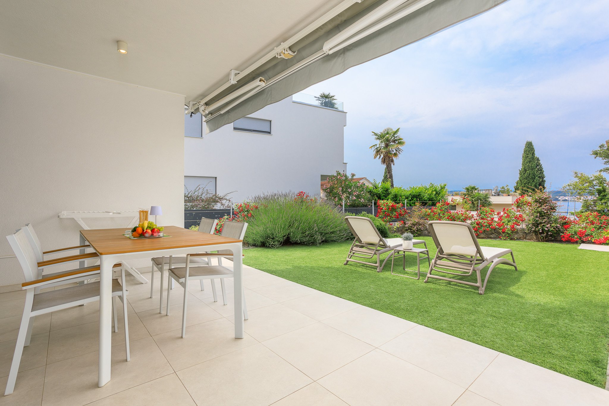 Modernes Apartment mit schönem Meerblick - strandnah