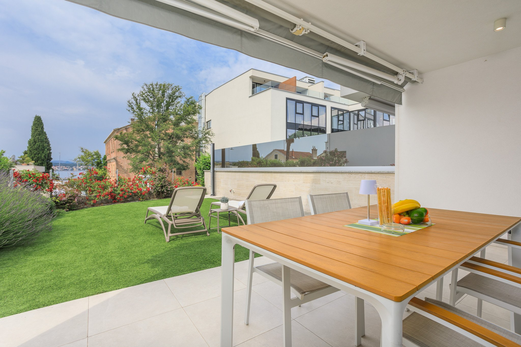 Modernes Apartment mit schönem Meerblick - strandnah
